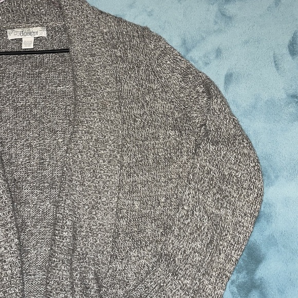 Grey Open Cardigan - Picture 2 of 3